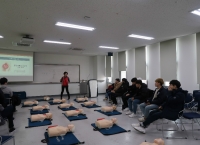 학생지원팀, 신입생 대상 심폐소생술(CPR) 교육 실시